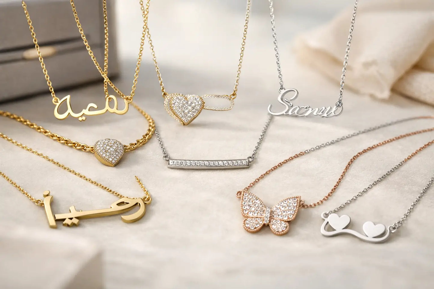 12 Custom Nameplate Necklace Ideas That Hit