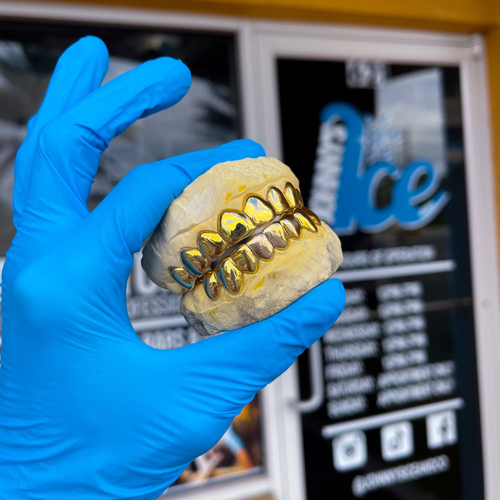 
                      
                        Yellow Gold GRILLZ ( PER TOOTH )
                      
                    