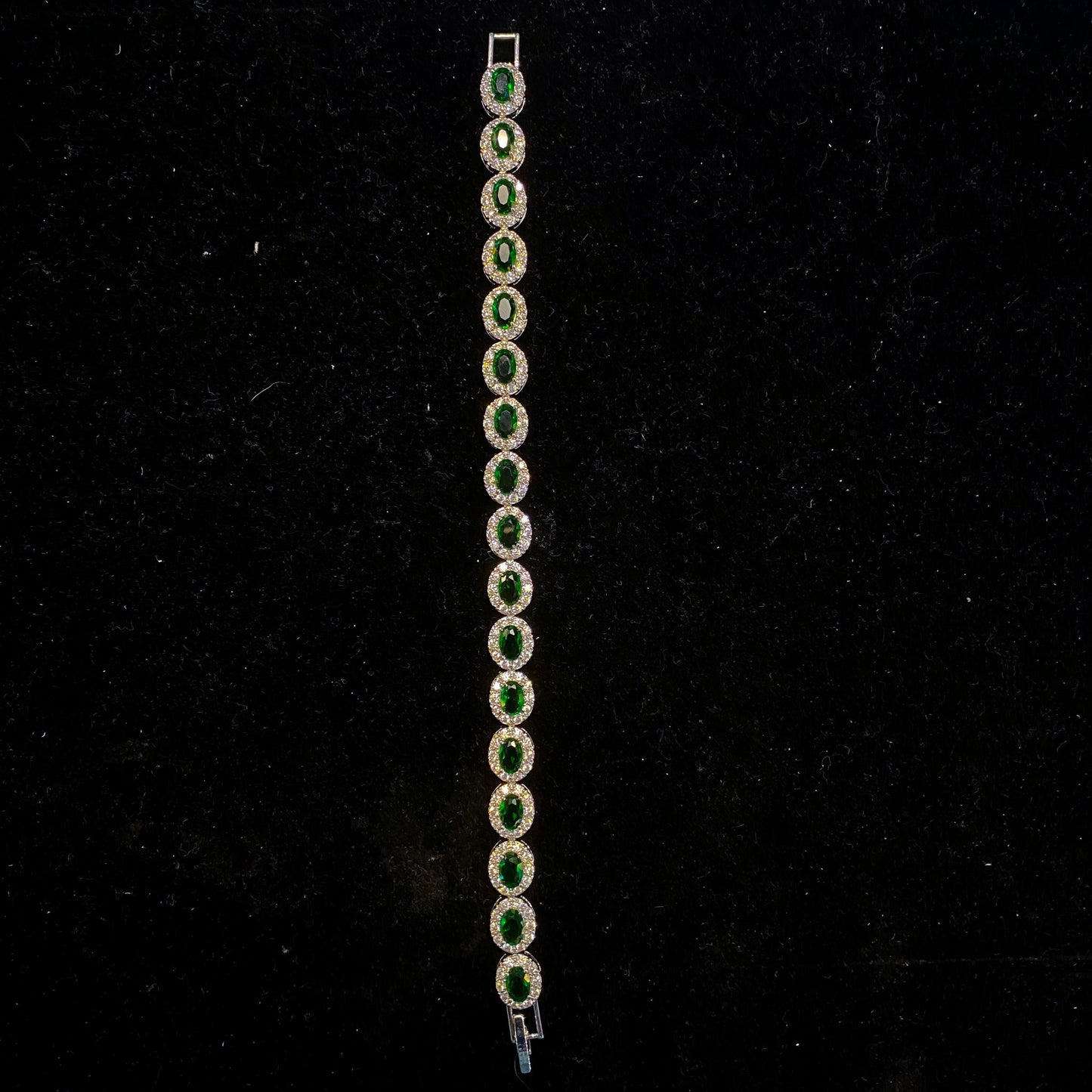 Emerald Green Cluster Bracelet 1003