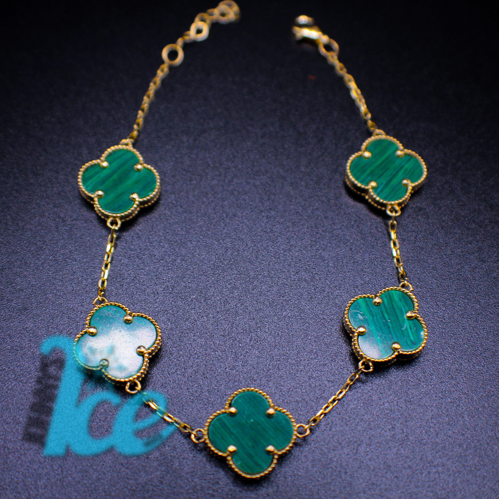 
                      
                        14KT Van Cleef Bracelet | Malachite
                      
                    