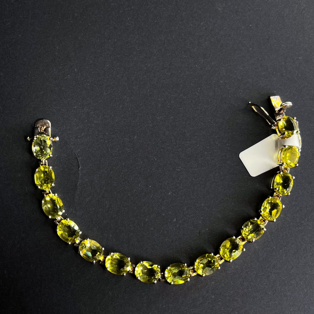 #JI-1054 Green Cluster Bracelet