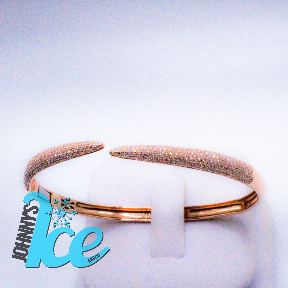 
                      
                        14k VS1 Diamond Cuff Bracelet
                      
                    