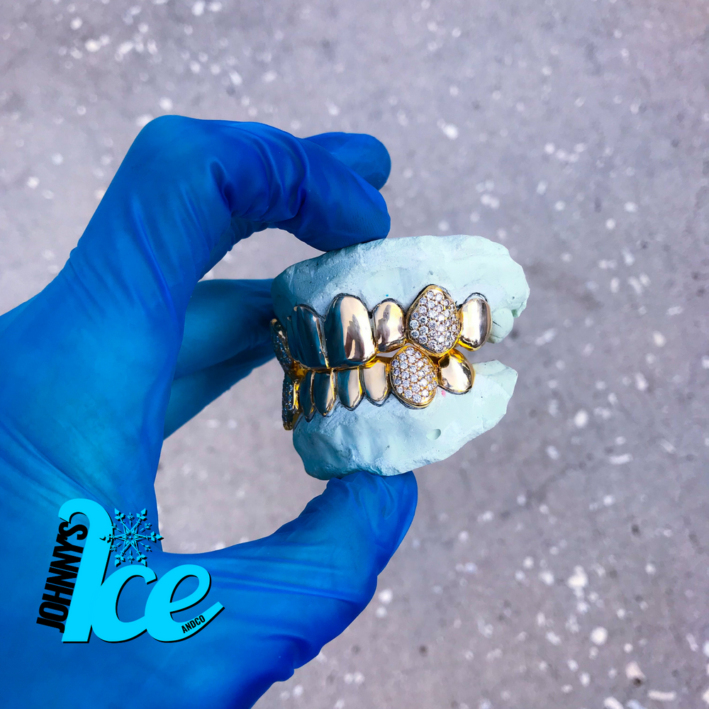 
                      
                        CUSTOM GRILL DEPOSIT
                      
                    