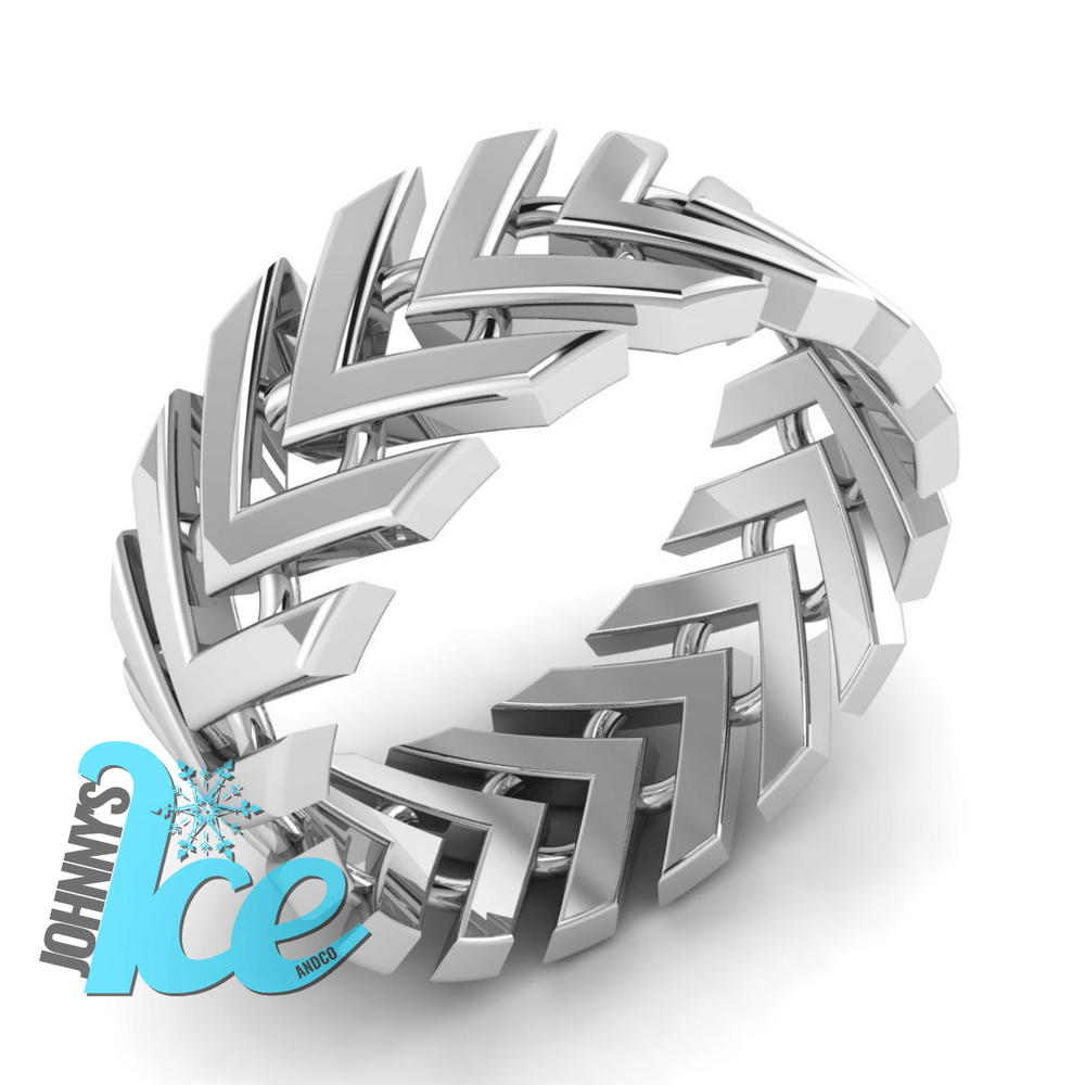 
                      
                        ARROW CUBAN RING
                      
                    