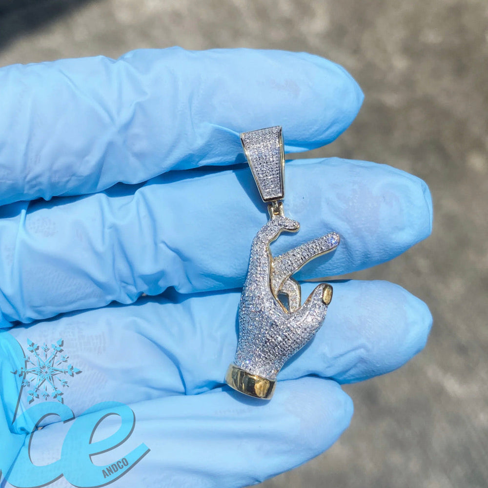 10k Yellow Gold Folk Pendant