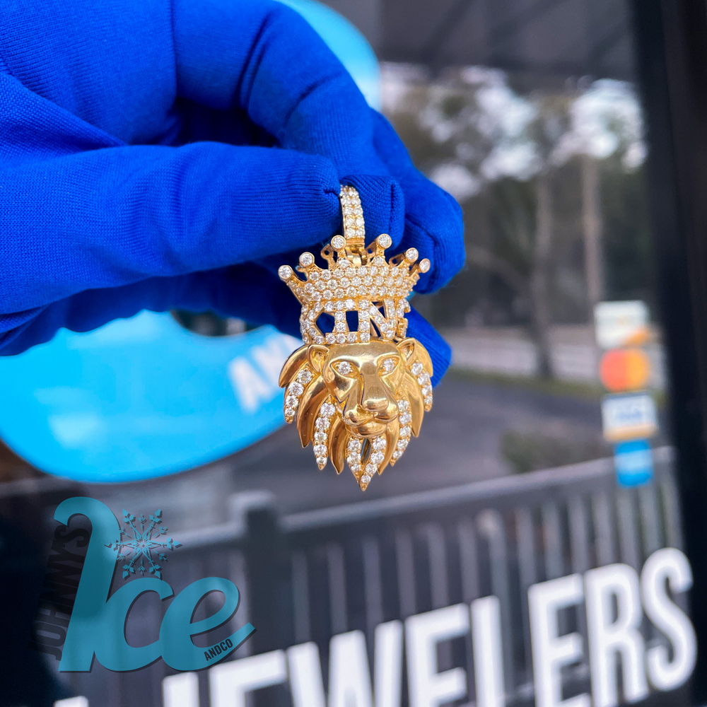 
                      
                        10k Yellow Gold Lion King Pendant
                      
                    