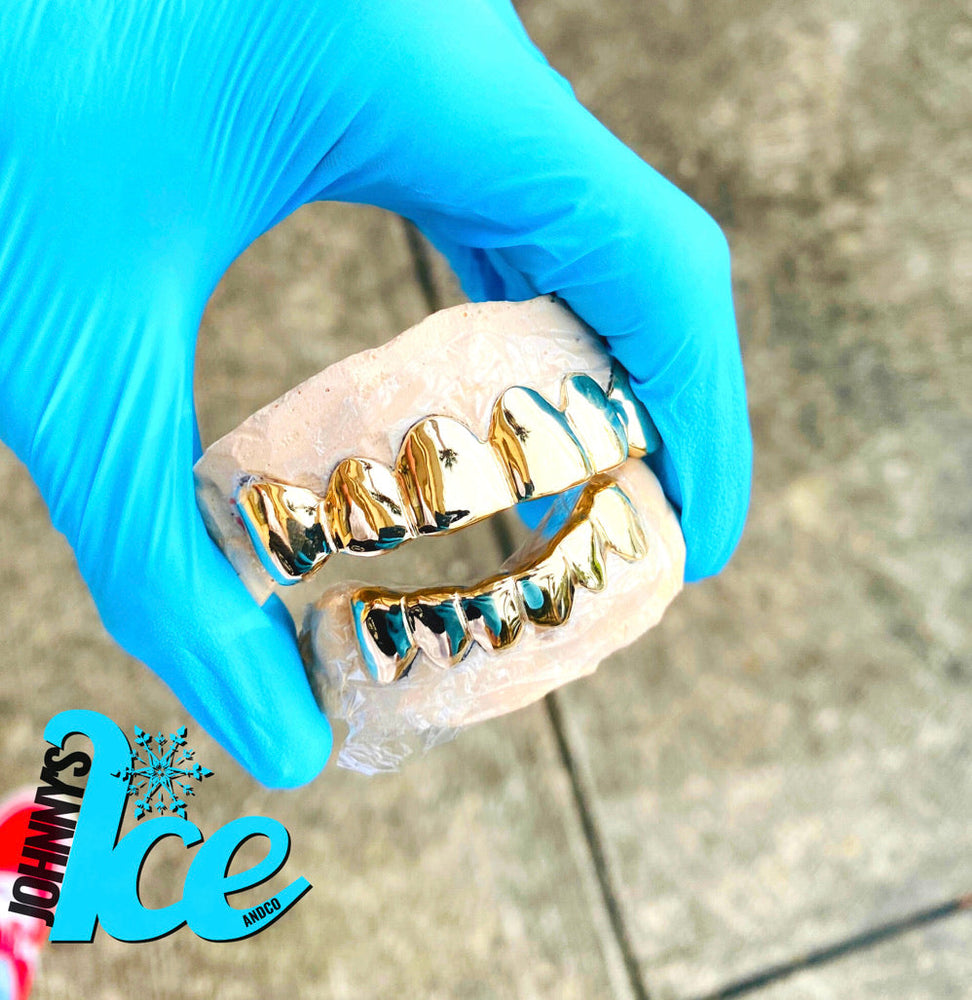 
                      
                        Yellow Gold GRILLZ ( PER TOOTH )
                      
                    