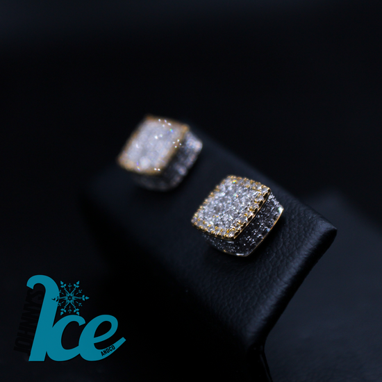 Load image into Gallery viewer, 14k Yellow Gold Baguette Cluster Block Earrings
